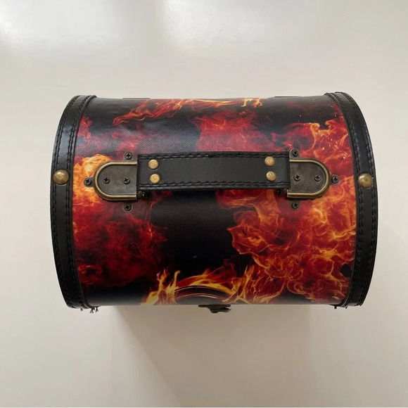The Hunger Games Mockingjay Treasure Box Storage Chest Collector’s Item - Picture 5 of 15